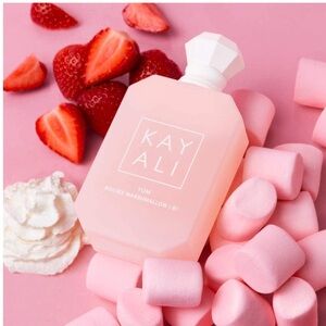 Yum Boujee Marshmallow Eau de Parfum Intense - Pink